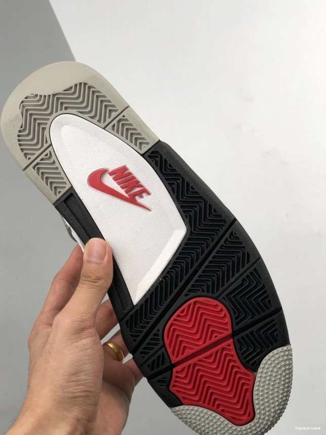 HYPE White Cement Jordan 840606-192 (nike) OG 4 Air 0721